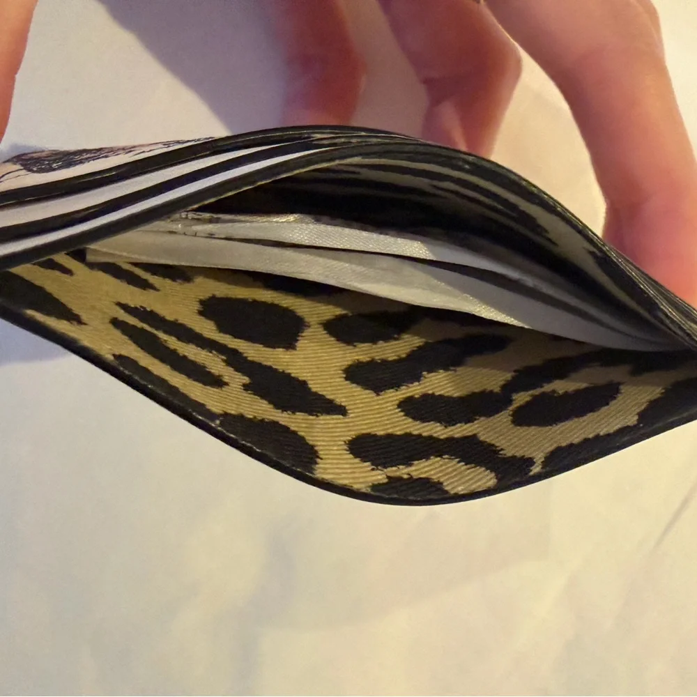 Ganni Women White Wallet Cat - Picture 6 of 6